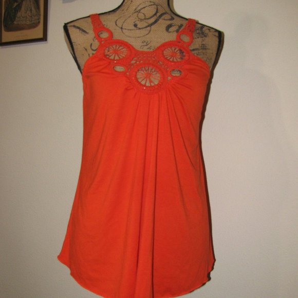 Tank Top with Crocheted Straps and Rings - Picture 1 of 8